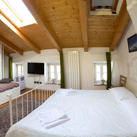 Piazza Grande 4*