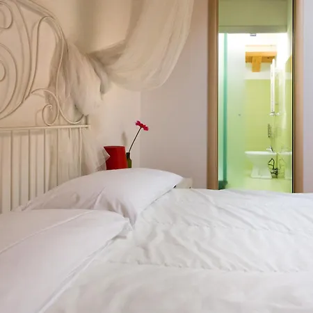 Piazza Grande Apartahotel
