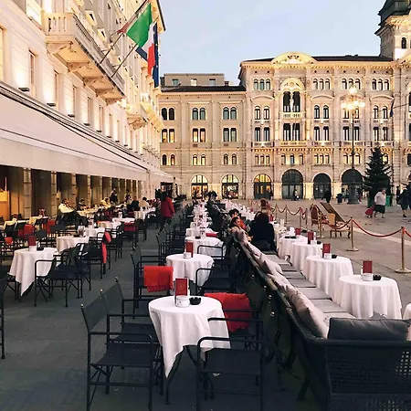 Piazza Grande Aparthotel