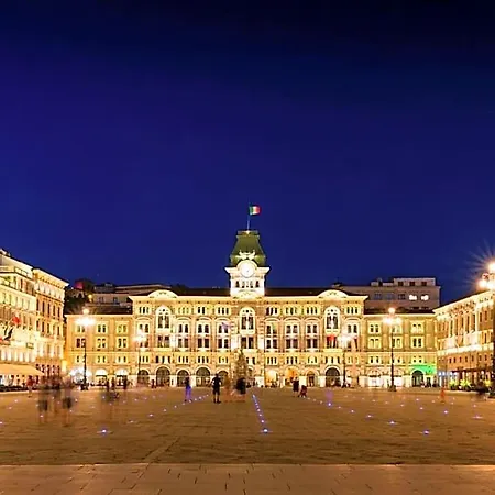 Apartahotel Piazza Grande 4*