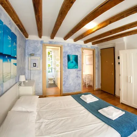 Piazza Grande 4*